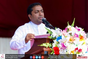 12052343_10154299772279251_211407062672570749_o